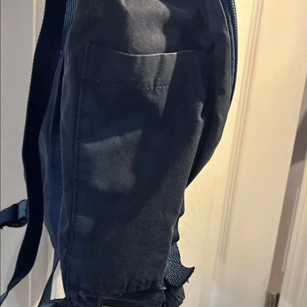 Fjallraven Kånken Navy Backpack